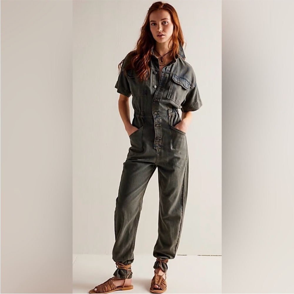 NEW Free People Marci Coverall in Dark Wash Size Small